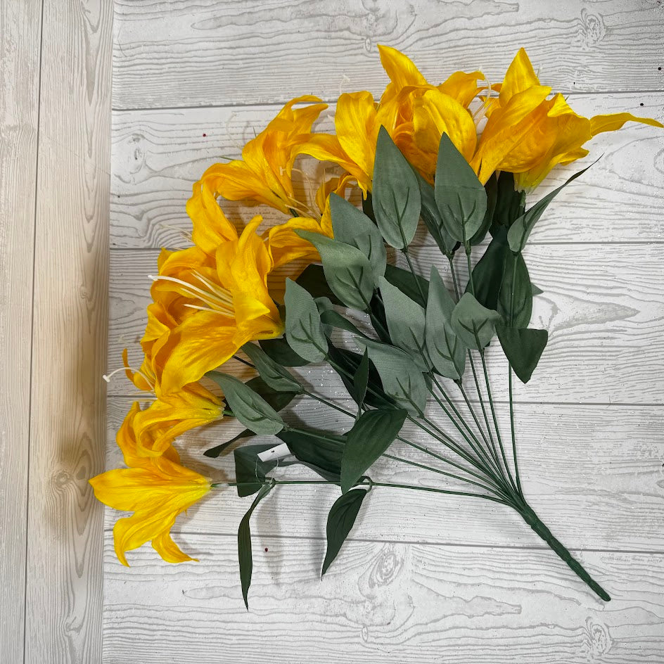 19IN TIGER LILY BUSH X11 - YELLOW - 84852-YEL * G