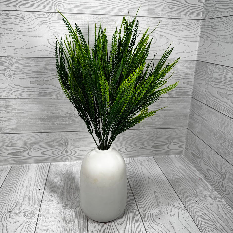 21IN PLASTIC BUTTON FERN - 84964 * BR