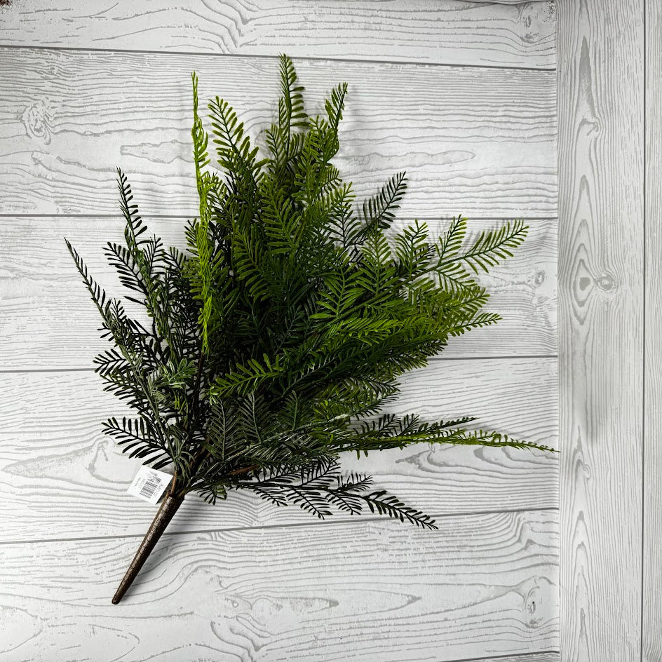 18IN REAL TOUCH FERN BUNDLE - 84821-UV * R BR
