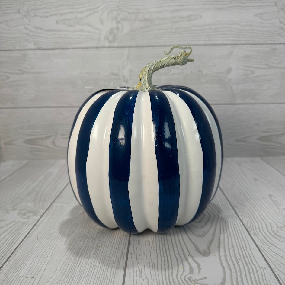 7.5IN STRIPE PUMPKIN - NAVY/WHITE - 23066-BLWT * RD