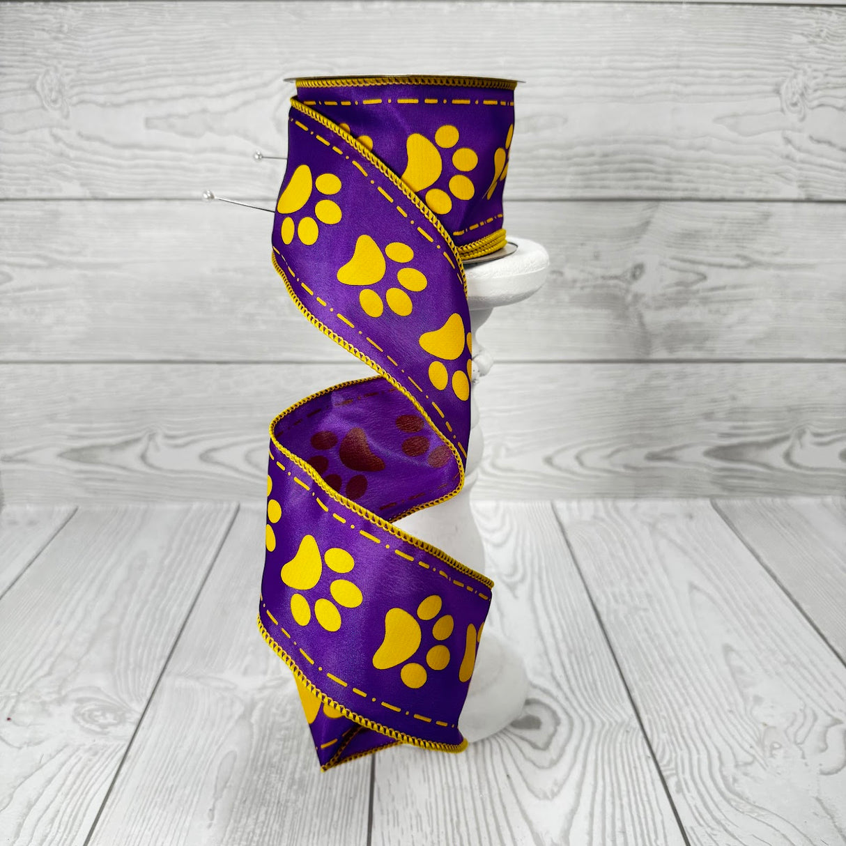 2.5"X10YD PAW PRINTS ON SATIN - PURPLE/GOLD - SPT - RGA1324K7