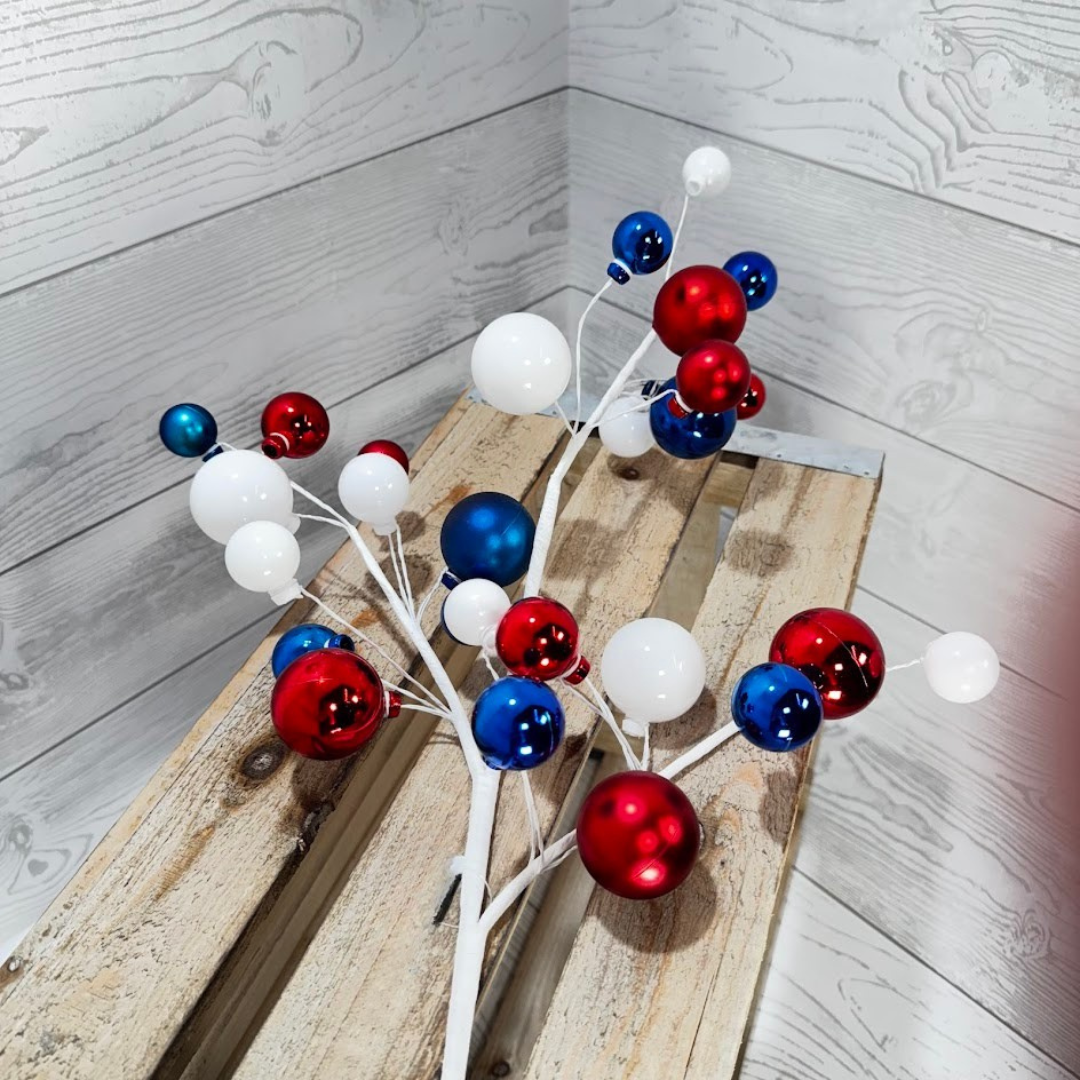 30.5 INCH 4TH OF JULY BALL SPRAY - 40069