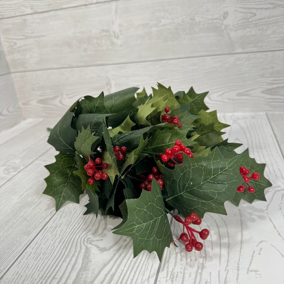 HOLLY BERRY BUSH X12 H21 - 80114GN * OO