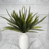 19" PLASTIC BUTTON FERN - GREEN - 83531 * OO