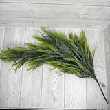 32IN PLASTIC BUTTON FERN - 85620 * R BR