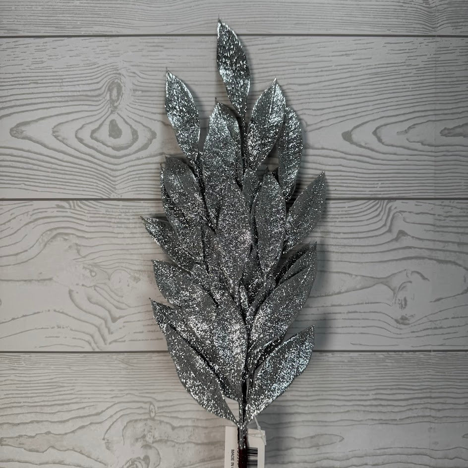 XMAS LAUREL LVS SPRAY - SILVER - 68452 * G