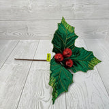 HOLLY POINSETTIA PICK H13xDIA13 - GREEN/RED - 86951GNRD