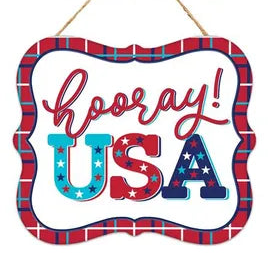 7"H X 6"L EMBOSSED TIN PATRIOTIC - RED/LT BLUE/NAVY - USA - MD1046